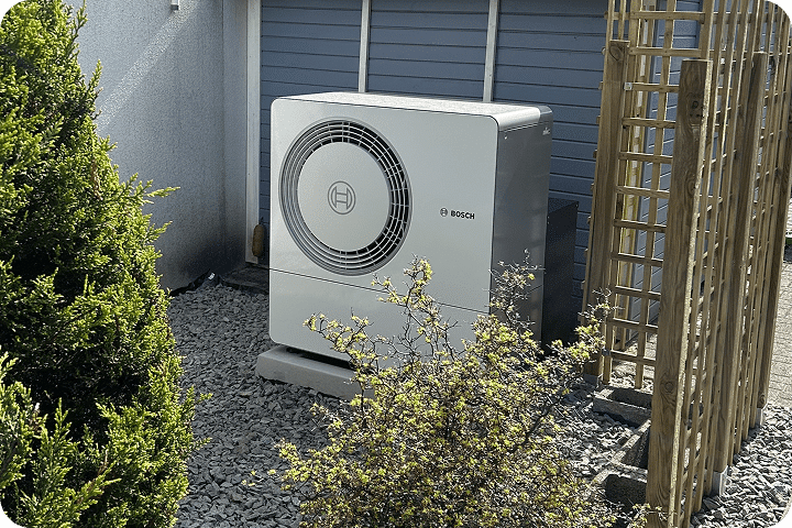 BAVIE plant, koordiniert und installiert deine neue Wärmepumpe zum Fixpreis, damit du deine Heizkosten langfristig reduzierst. Rund um Frankfurt am Main.