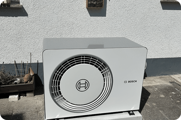 BAVIE plant, koordiniert und installiert deine neue Wärmepumpe zum Fixpreis, damit du deine Heizkosten langfristig reduzierst. Rund um Frankfurt am Main.